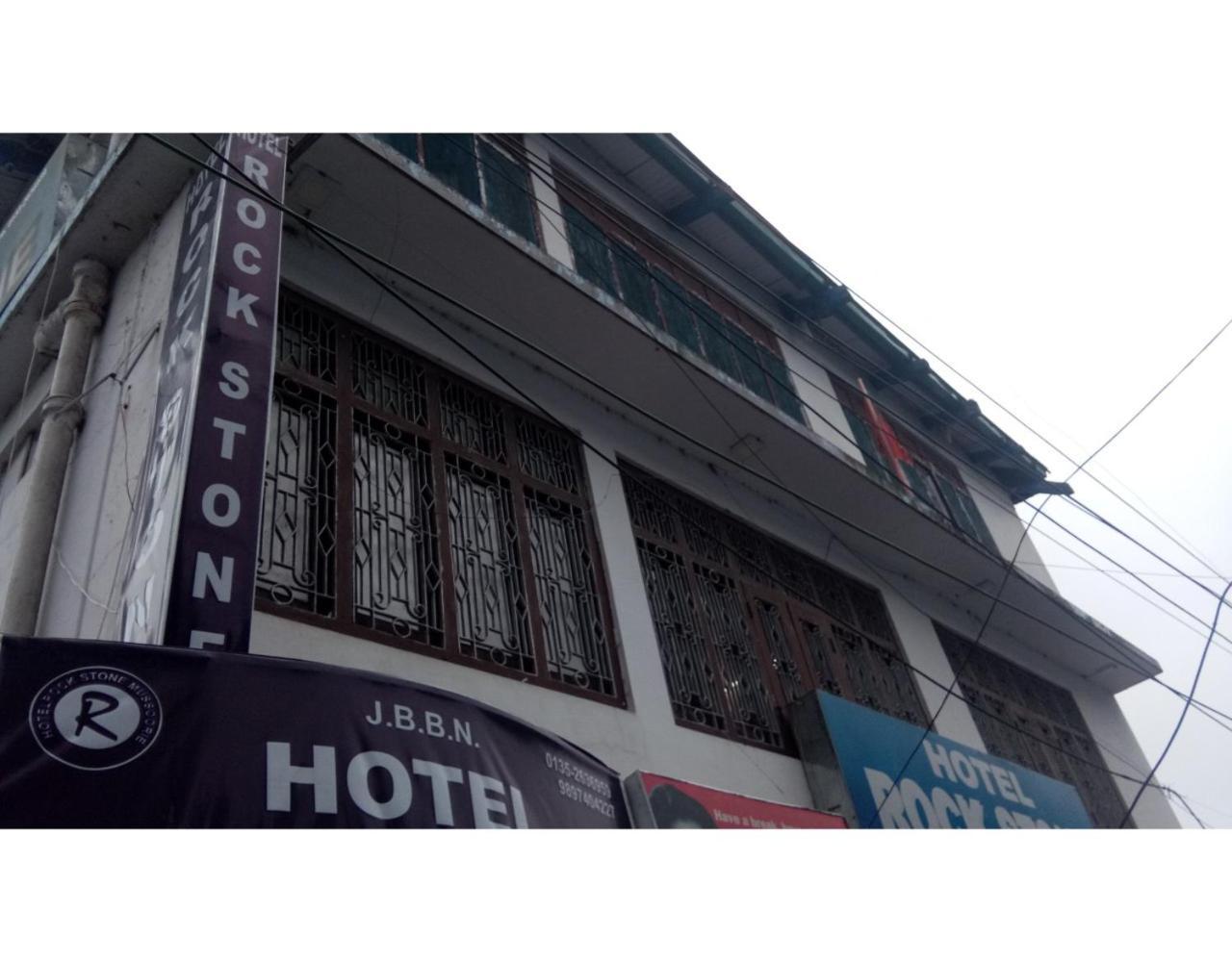 Hotel Rock Stone Mussoorie Bagian luar foto
